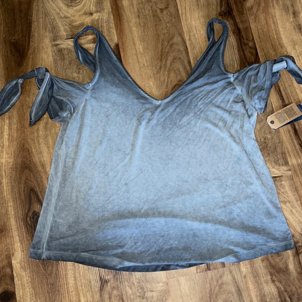 NWT American Eagle short sleeve ombré top with off the shoulder ties for Women